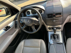 Mercedes C280 Avantgarde 4-matic A/T 170KW  TOP STAV 4X4 V6 - 10