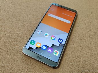 LG G6.  Dual sim.  4gb/32gb+micro SDHC.  Šedá metalíza - 10