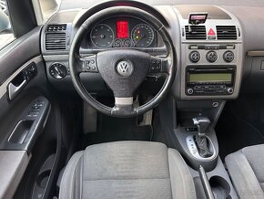 Volkswagen Touran 2.0 TDI DSG 7 miestny - 10