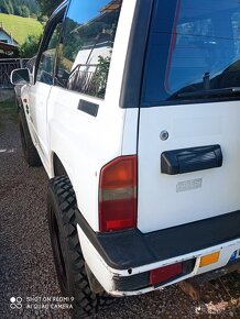 Suzuki Vitara 1,6i - 10