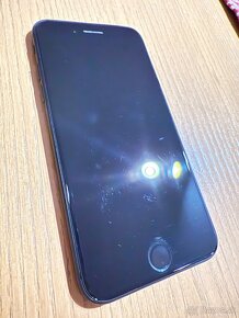 iPhone SE 2022 64GB Black - 10