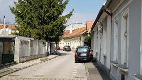 Predám RD v Nitre pod hradom s výhľadom na hrad. - 10