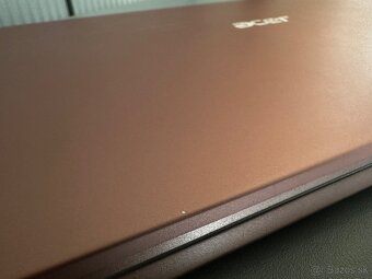 Acer SWIFT - 10