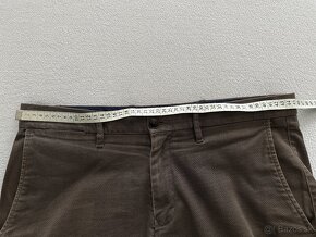 Pánske,elegantné,chino -  nohavice Tommy HILFIGER  - 33/32 - 10