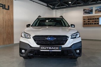 Subaru Outback 2.5i ES Adventure AWD Lineartronic - 10