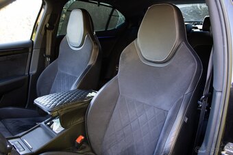 Škoda Superb 2.0 TDI SCR Sportline 4x4 DSG - 10
