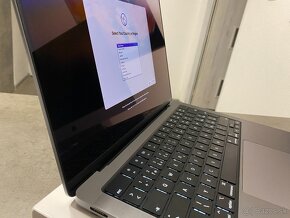 Macbook Pro M2 2023 - Záruka & Top Stav - 10