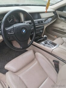 Bmw 750li - 10