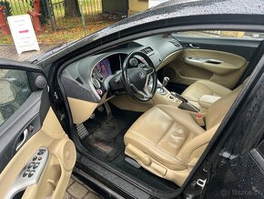 Honda Civic 1.8 iVTEC Executive - 10