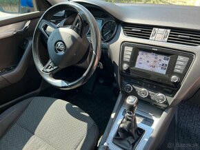 Škoda Octavia Combi 2.0 TDI Elegance - 10