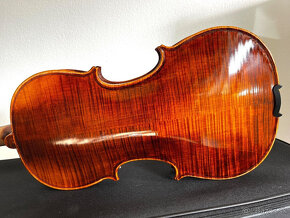 Predám husle, 4/4 husle: "Violin Vivaldi 17”,model Stradivar - 10