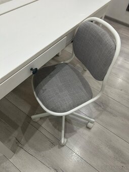 Kancelársky stôl - Ikea Hemne Desk - 10