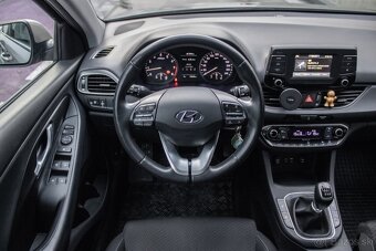 Hyundai i30 1.4 T-GDi Family 2017 - 10