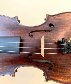 husle 4/4 model Stradivari ( cherry oil) - 10