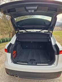 Jaguar F-Pace 2.0 d,4x4,68000km,automat - 10