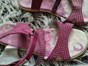 Sandálky Disney Violetta veľkou 36 - 10
