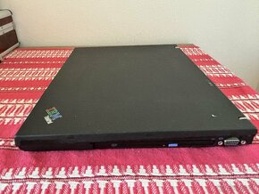 IBM ThinkPad T40 - 10