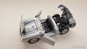 1:18 PORSCHE 550 A SPYDER - 10