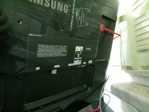 Samsung LT24A550 - 10