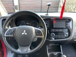 Mitsubishi Outlander 2.2 DI-D, 4x4 - 10