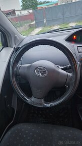 Toyota Yaris 1.0 VVT-i (2007) - 10