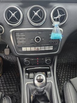 Predám Mercedes Benz trieda A160 r.v 2016 - 10