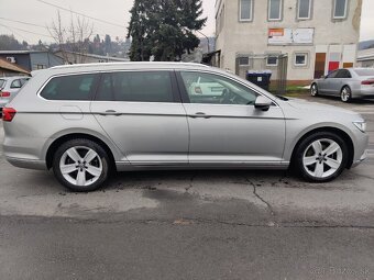 VW Passat - 10