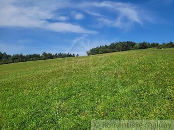 Väčší rekreačný pozemok s nádhernými výhľadmi nad obcou Zu - 10