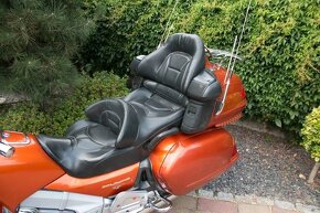 Honda Goldwing GL 1800 - 10