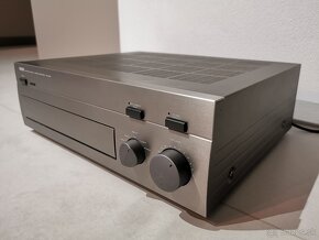 Yamaha AX-590 - 10