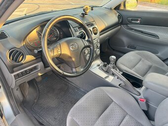 Mazda 6 2.0 TDI (2004) - 10