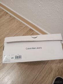 Calvin Klein orginal číslo 41 - 10