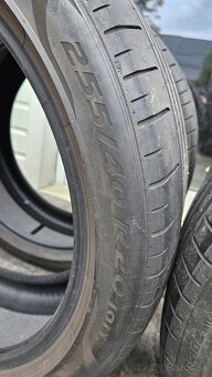 Sada 4ks letné Pirelli P Zero 255/40 R20 rok 2020 4,5-5mm - 10