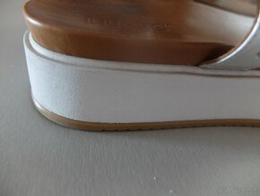 Strieborné sandále INUOVO 39/40 - 10