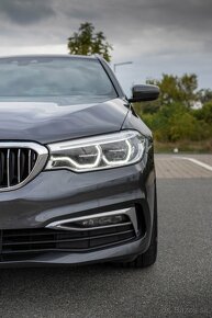 BMW Rad 5 Touring 530d xDrive A/T adaptiv led panorama ACC - 10