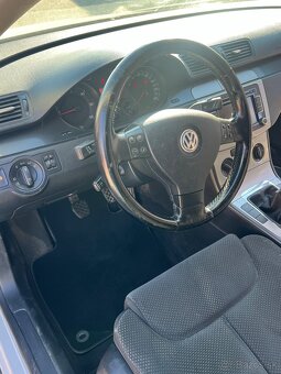 Volkswagen Passat B6 1.9 TDI 77kW - 10