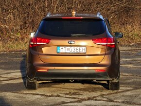 Kia Ceed SW Platinum - 10