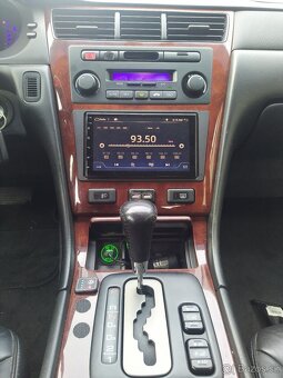 Honda Legend 3.5 V6 KA9 facelift 153 KW, 235 000 KM. LPG - 10