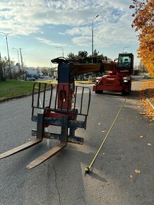 Teleskopický manipulátor Manitou MRT1650 - 10