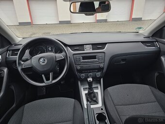 Škoda Octavia Combi 1.6 TDI M5 Ambition R16 - 10