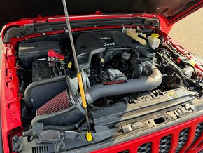 Jeep Gladiator 3.6 - 10