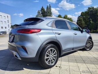 Kia Xceed 1,5T-GDI benzín 117,5 Kw,160 k - 10