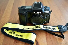 Nikon F90X s databackom MF-26 a orig strapom - 10