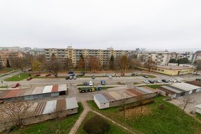 Južná trieda 15, pri Auparku, 27 m2, 5/12p, lodžia, rekonšt. - 10