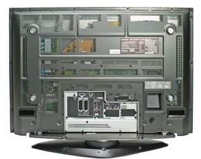 Predám TV Panasonic Viera TH-37PX70EA - 10