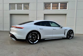 Porsche Taycan Turbo Mozna Vymena - 10