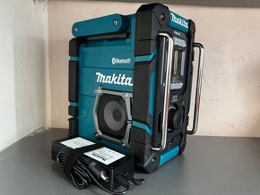 Makita DMR301 Aku rádio s nabíjačkou, DAB, Bluetooth, Li-ion - 10