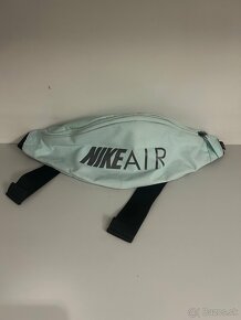 NIKE,CALVIN KLEIN,EASTPACK kapsičky - 10