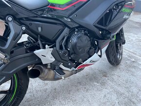 Kawasaki Ninja 650 akrapovic výfuk 2021 dohodou - 10