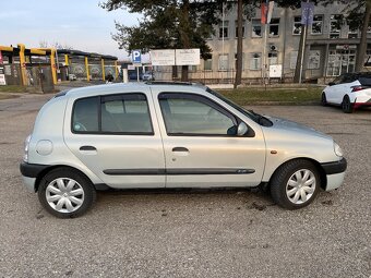 Renault Clio 1.9 dTi - 10